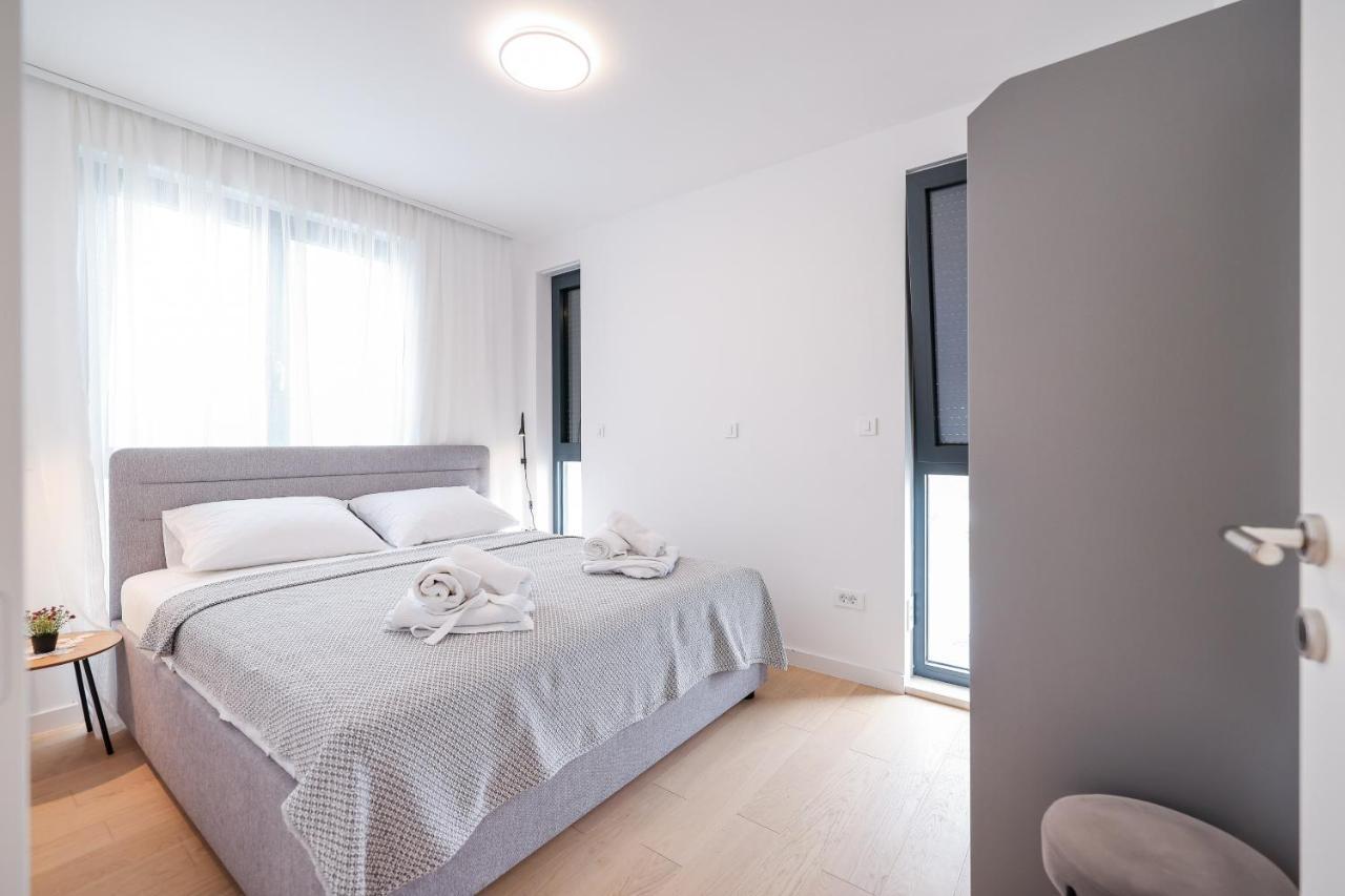 Komod Zadar Luaran gambar